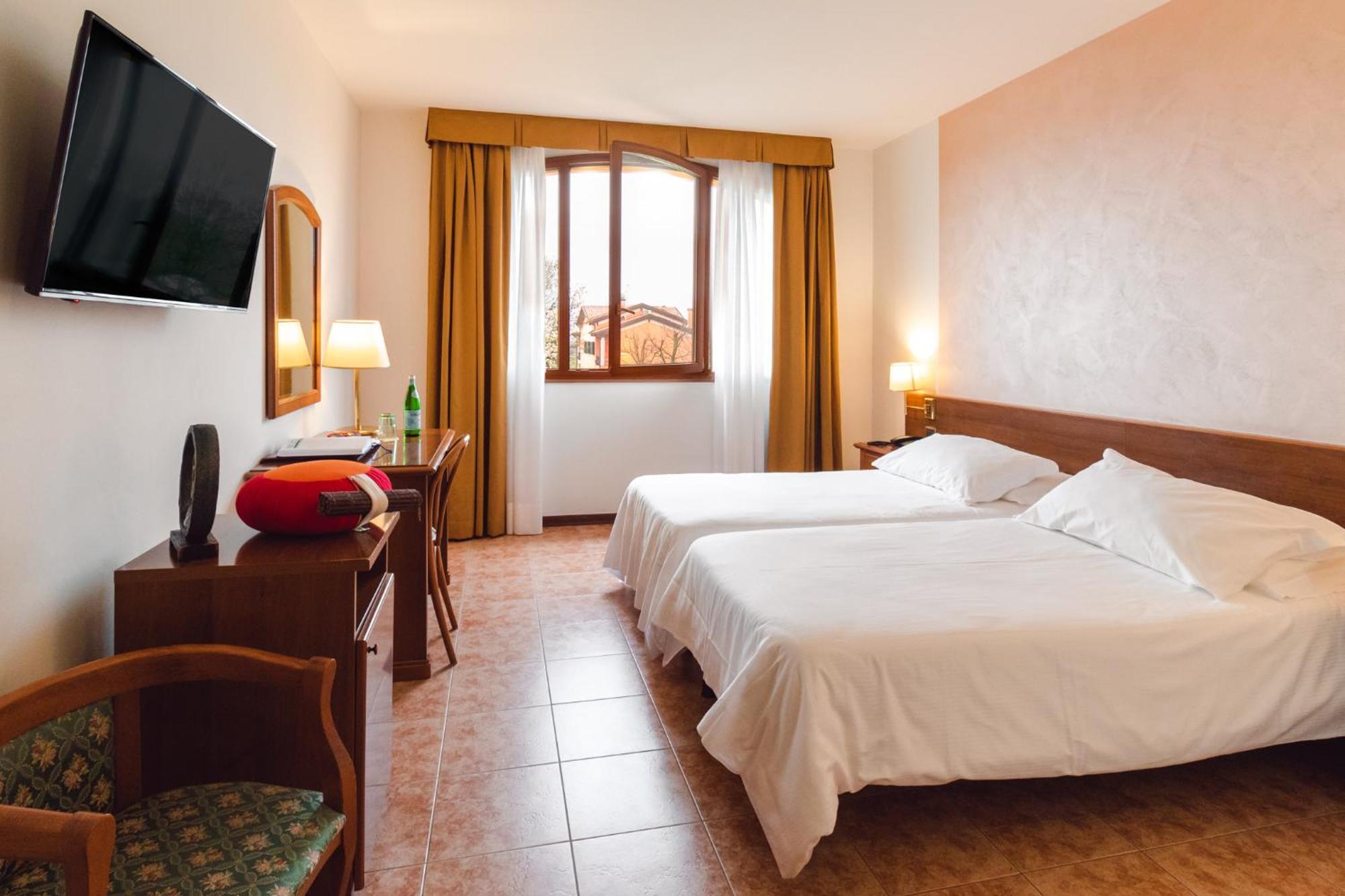 Ancora Sport 4*
